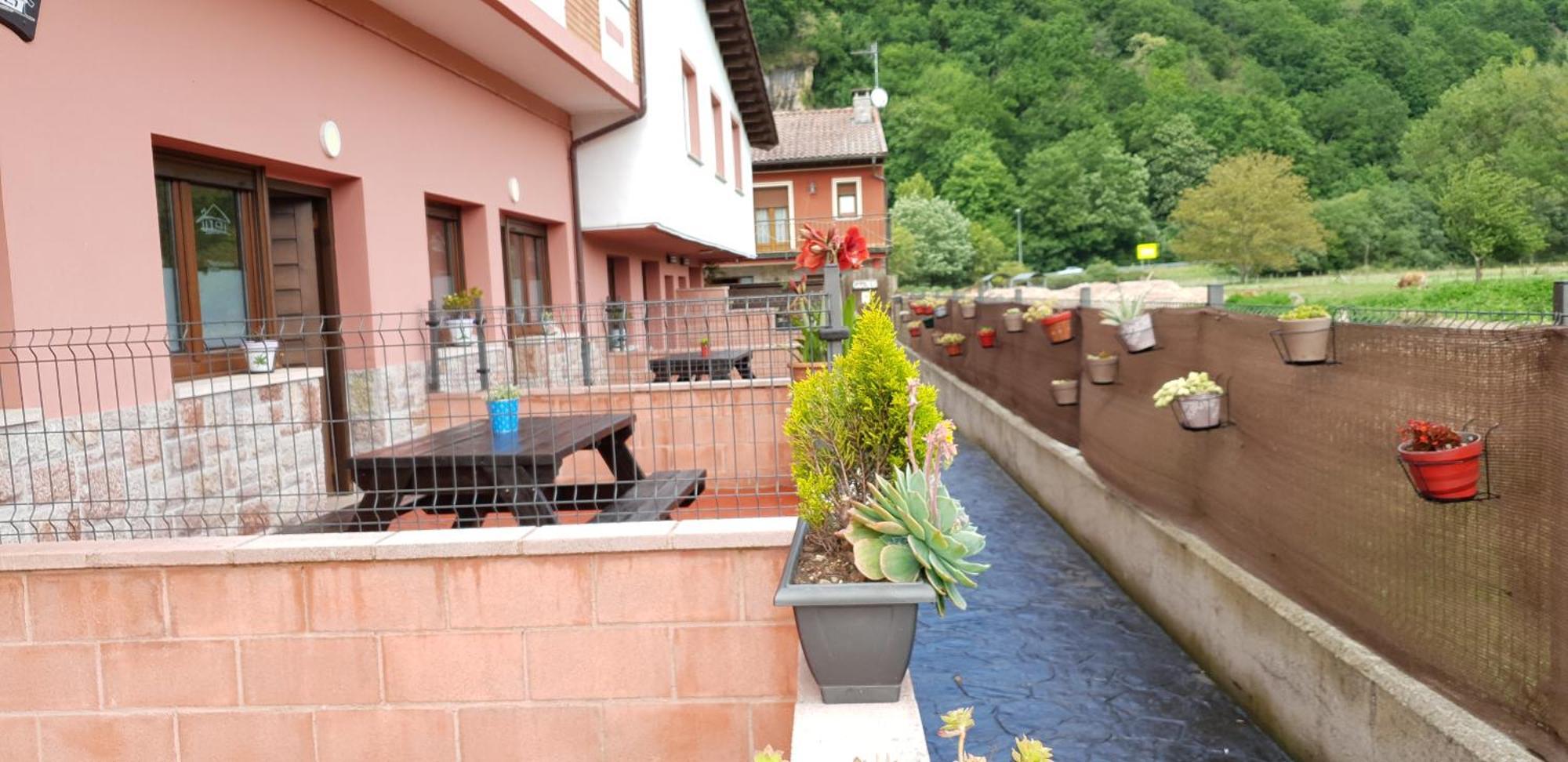 Apartamentos Fermin Cangas de Onis Luaran gambar